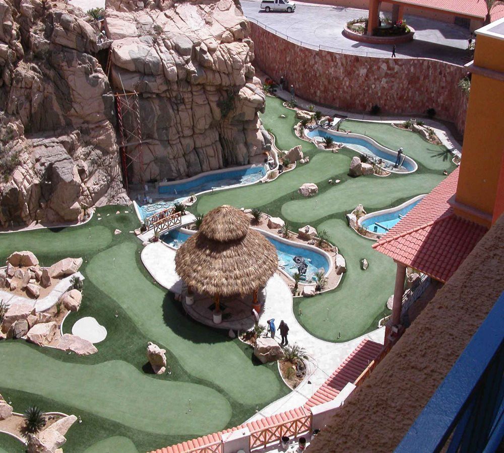 Metro New York artificial putting green